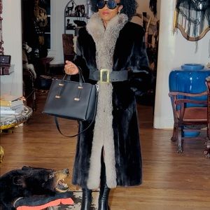 Designer custom excellent Bermberg  Black Mink & fox fur trim Coat  Jacket. sz 8